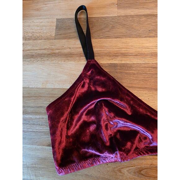 Colsie Red Velvet Bralette – Size XS | Soft Stretch Lounge Bra - Picture 2 of 6